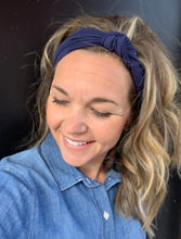 Load image into Gallery viewer, Navy Blue Knot Headband